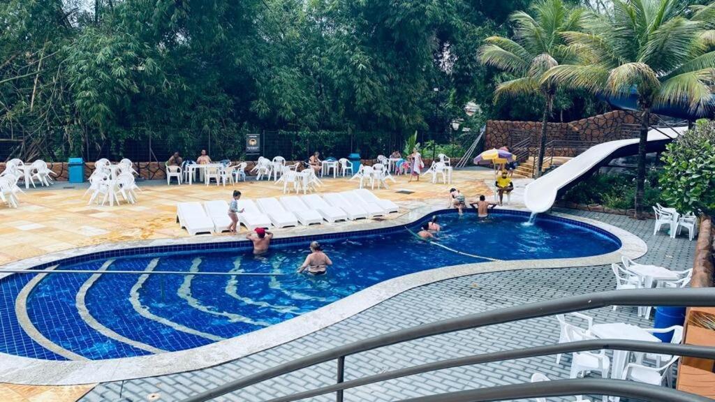 Golden Dolphin Express Apartamento